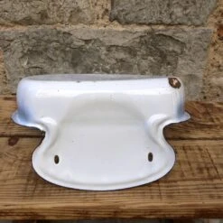 Fontaine à Eau En émail -Jardin Fournitures Boutique e5f45222 65aa 44ff bb6a 7c62d8a972f9