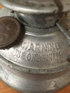 Lampe Tempête En Métal Marque Meva Tchécoslovaquie -Jardin Fournitures Boutique e5fa17f1 2236 4385 8083 25c35eb70edb