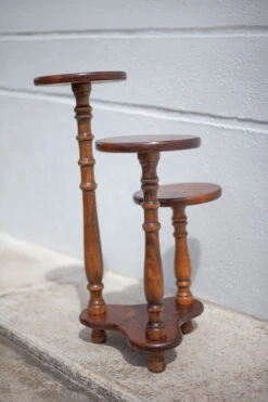 Porte-plante Vintage Support Plante 3 Plateaux Bois Sellette Bois, Stand Plante , Présentoir -Jardin Fournitures Boutique e6c33f73 08cb 468b 9133 a43c625b67c3
