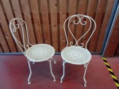 Paire De Chaises En Fer Forgé Année 40 -Jardin Fournitures Boutique e7e325df 687d 42bc 83a6 d4e6ed3a2a49