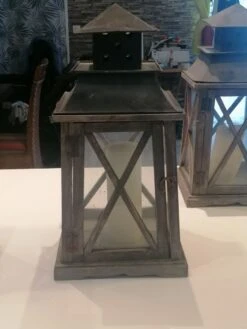 Lot De Trois Lanternes Anciennes à Bougie -Jardin Fournitures Boutique e844520b 826f 4c52 893b 2a60b868a049