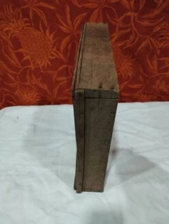 Ancien Tamis De Maçon En Bois -Jardin Fournitures Boutique e9bd3392 1426 4653 b021 1d283223e3dc