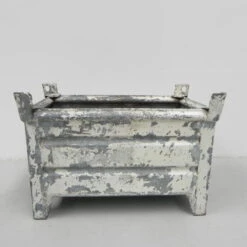 Conteneur D’empilage Industriel En Acier -Jardin Fournitures Boutique eae3f2f0 ebf1 4508 92bc b3ab4a2375b9