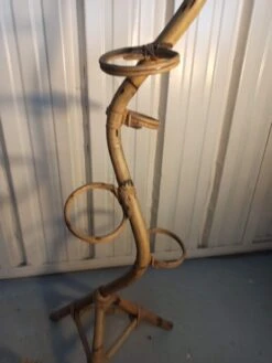 Porte Pots En Bambou Rotin Serpent Pot -Jardin Fournitures Boutique ee0fcbd1 ca73 4130 99d8 ad142ff17367