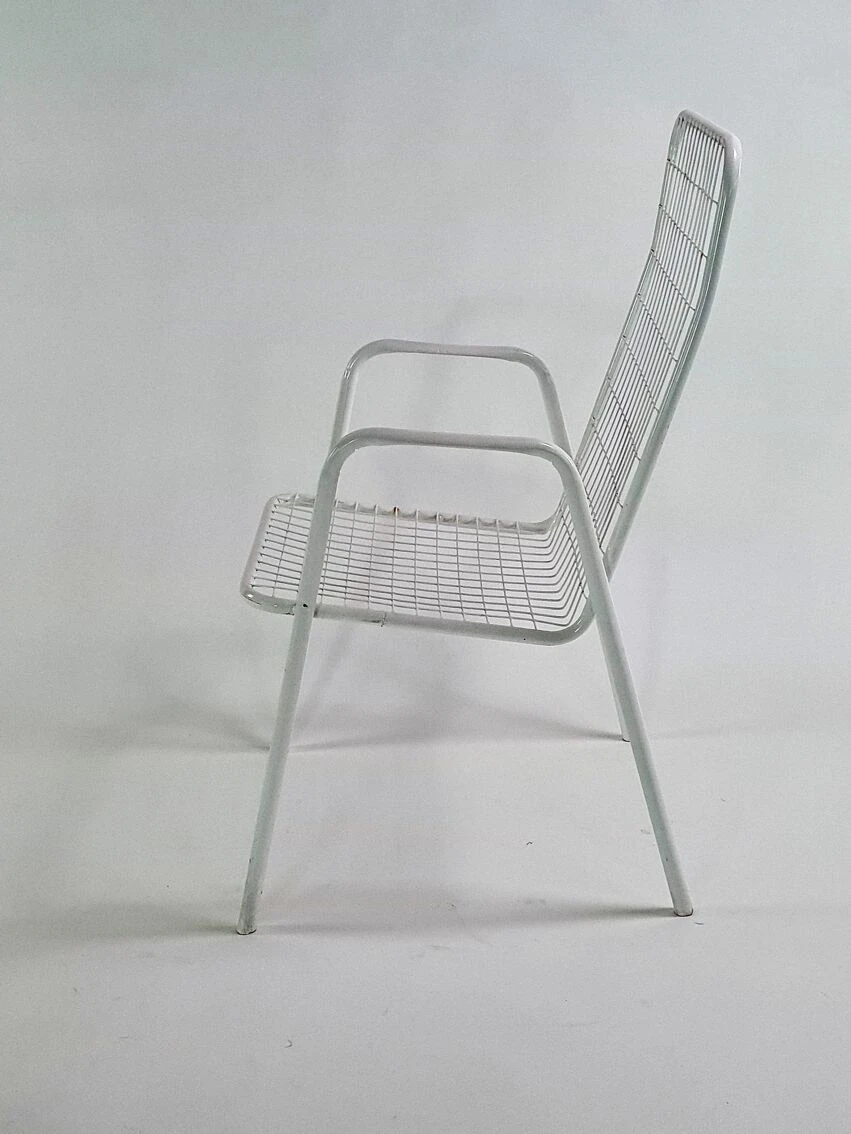 Lot De 6 Chaises Rio Et La Table, Ensemble Blanc, Marque Emu, Italie, Circa 1970 8 Lot De 6 Chaises Rio Et La Table, Ensemble Blanc, Marque Emu, Italie, Circa 1970 – Image 6