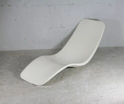 Chaise Longue En Fibre De Verre, Charles Zublena, Circa 1965 30 Chaise Longue En Fibre De Verre, Charles Zublena, Circa 1965 -Jardin Fournitures Boutique f177f763 8b86 4772 b098 74d67aa59f82