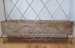 Jardinière Française En Fer Forgé Avec Treillis -Jardin Fournitures Boutique f1b30cff e7b0 4807 9bd3 b140ce1a79f8