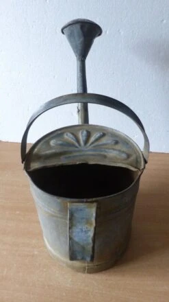 Arrosoir En Zinc Pour Décoration -Jardin Fournitures Boutique f29513f5 6f77 4b36 a38e fc5bc968ecb5