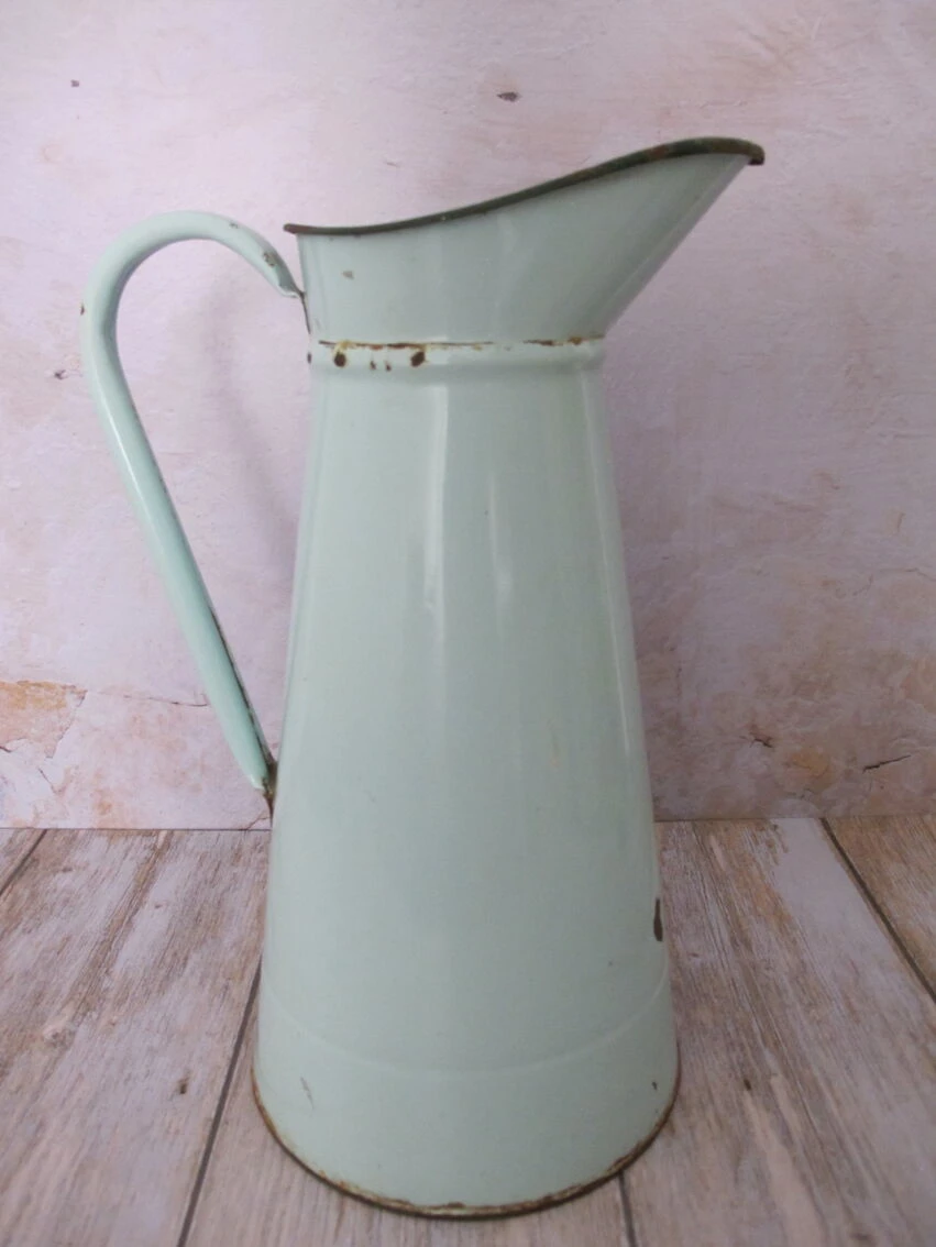 Broc En Tole Emaillé 9 Broc En Tole Emaillé – Image 7