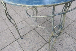 Table De Patio De Jardin Peinte Du Milieu Du Siècle, Années 1950 -Jardin Fournitures Boutique f6a66a46 a287 4919 8593 45ab3fb1df3a