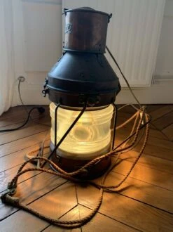 Lampe Marine "Anchor" En Cuivre -Jardin Fournitures Boutique f703cb7f 872e 4b62 8b95 280d8b60bd7c