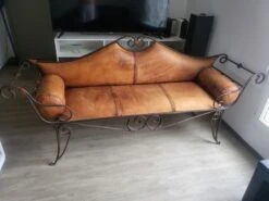 Fauteuil Fer Forgé Et Cuir Fait Main -Jardin Fournitures Boutique f83f3fbe f4dc 437c be5b 08133c076ea7