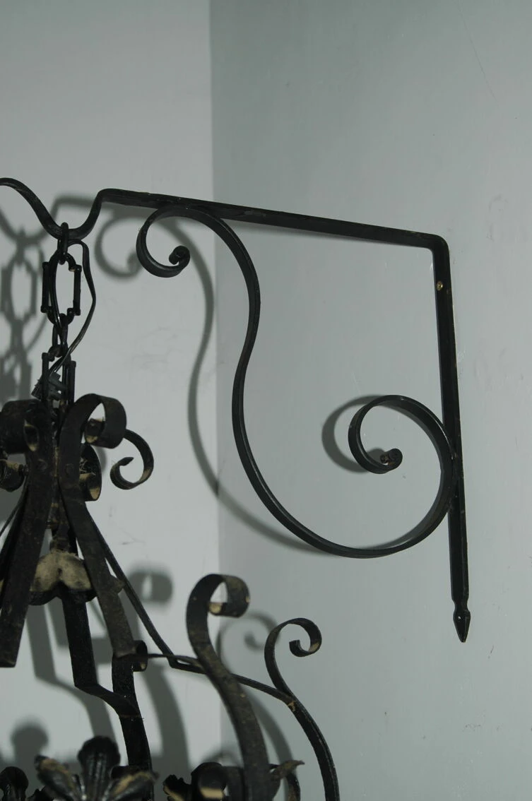 Lanterne Vitrail Néo Gothique Fer Forgé 4 Lanterne Vitrail Néo Gothique Fer Forgé – Image 2