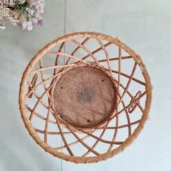 Porte-plantes Ancien En Rotin Tripode -Jardin Fournitures Boutique f9d275cf 3c78 48ba 8ef7 343af1ae617a