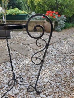 Porte-plante En Fer Forgé à Volutes -Jardin Fournitures Boutique fad6cad9 257a 4a50 bb05 fcfd3ca7f7f3