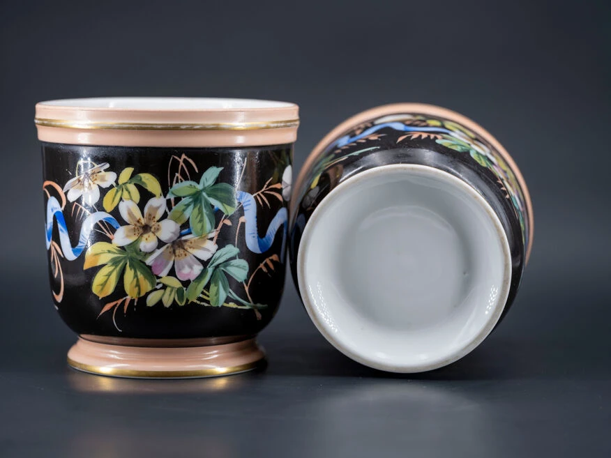 Paire De Jardinières En Faïence, Début XXe Siècle 8 Paire De Jardinières En Faïence, Début XXe Siècle – Image 6