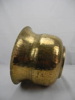 Cache Pot Laiton Doré Martelé Old Brass Flowers Pot -Jardin Fournitures Boutique fcdc0fae 4c75 4c38 b2e1 81a4d2d58273