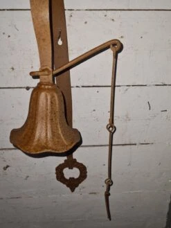 Cloche De Jardin En Fer Et Fonte -Jardin Fournitures Boutique fd40105a e85c 4a20 9e10 67446103b699